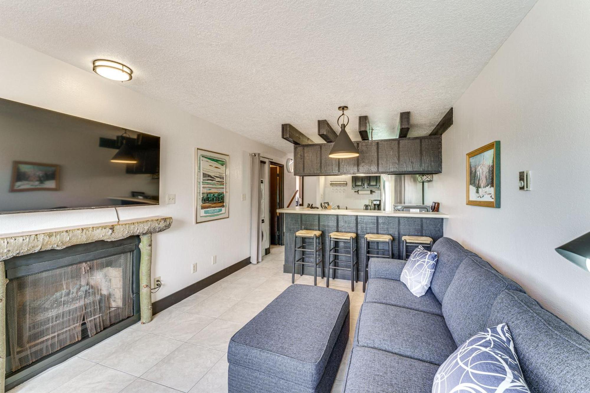 Angel Fire Mountain Condo Steps To Ski Resort! 외부 사진