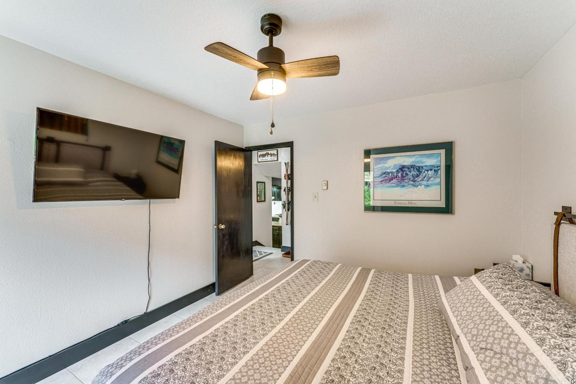 Angel Fire Mountain Condo Steps To Ski Resort! 외부 사진