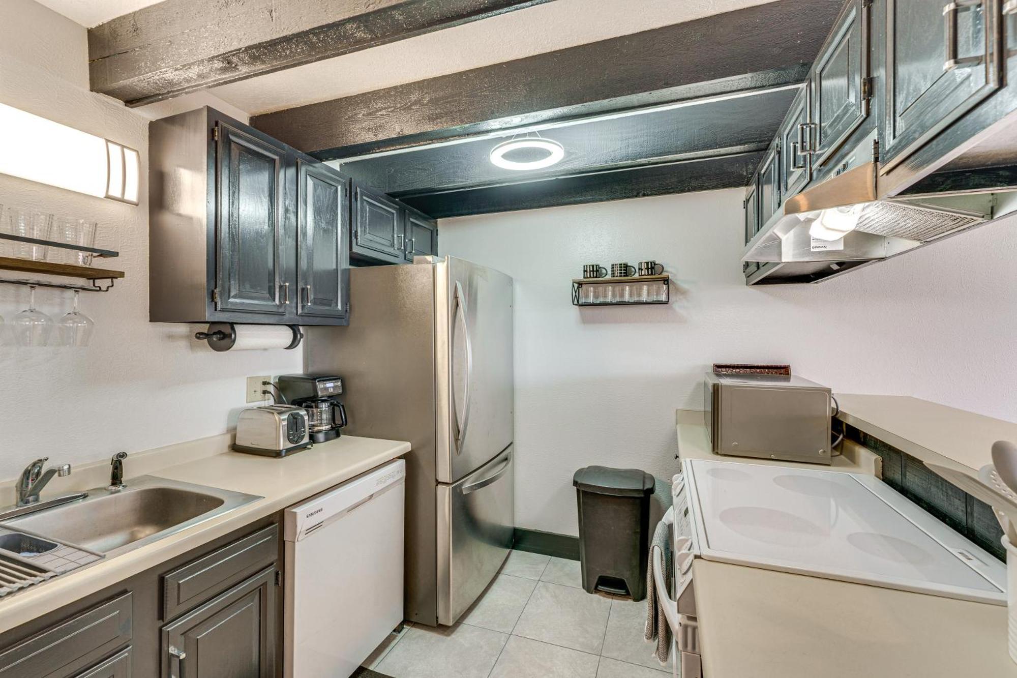 Angel Fire Mountain Condo Steps To Ski Resort! 외부 사진